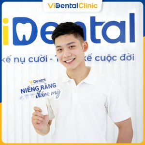 Hình ảnh bạn Quang Huấn rạng rỡ sau khi niềng răng